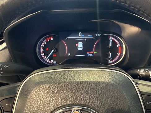 Used 2023 Toyota RAV4 XLE image 10