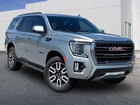 Used 2024 GMC Yukon AT4 w/ AT4 Premium Package image 9