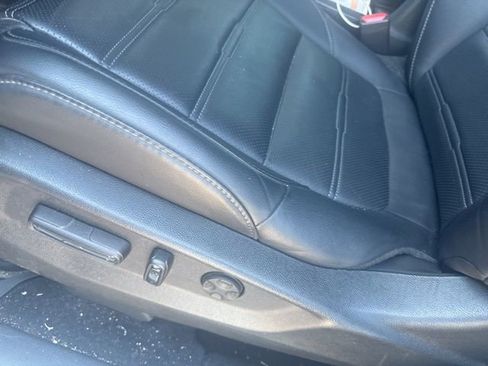 Used 2022 Honda CR-V EX-L image 16