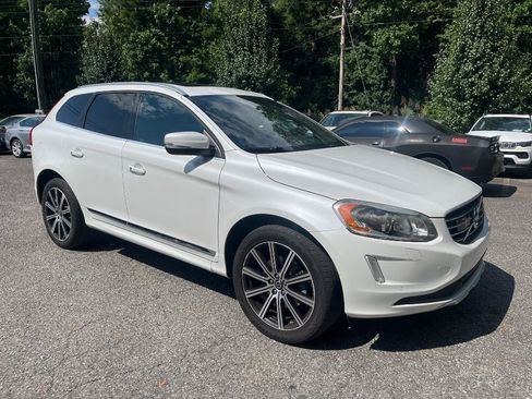 Used 2015 Volvo XC60 T6 Platinum FWD image 14