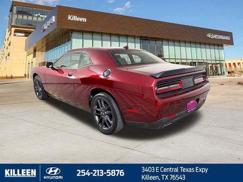 Used 2021 Dodge Challenger GT w/ Plus Package image 5