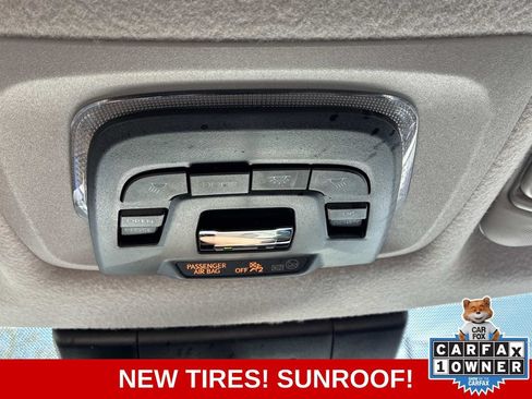 Used 2024 Toyota Corolla Cross LE w/ Moonroof Package AWD/4WD image 36