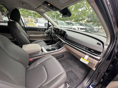 New 2026 Kia Carnival LXS image 27