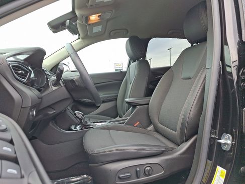 Used 2023 Buick Encore GX Preferred w/ Cold Weather Comfort Package image 13