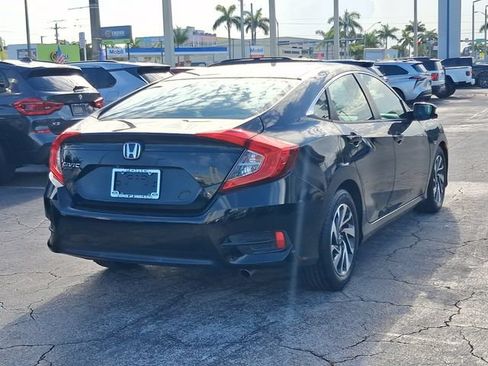 Used 2016 Honda Civic EX image 4