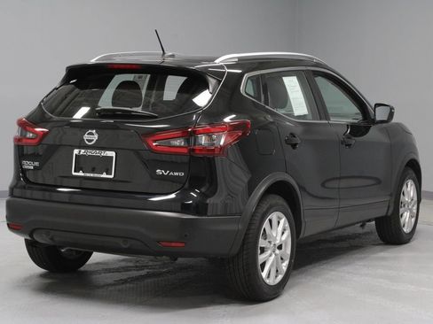 Certified 2022 Nissan Rogue Sport SV AWD/4WD image 10