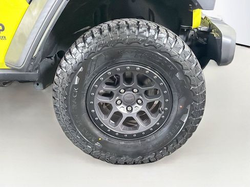 Used 2022 Jeep Wrangler Unlimited Sport AWD/4WD image 36