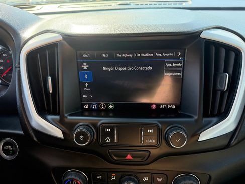 Used 2020 GMC Terrain SLT AWD/4WD image 18