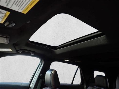Used 2019 Ford Explorer Sport w/ Equipment Group 401A AWD/4WD image 15