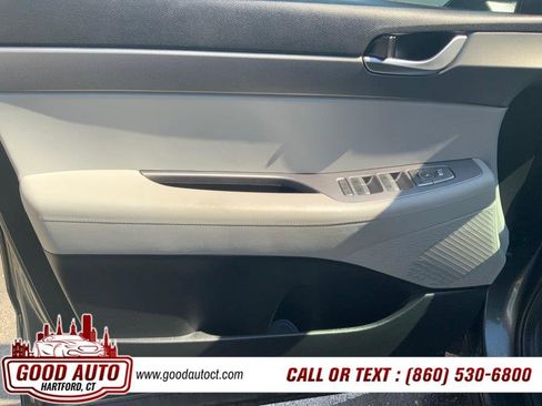 Used 2021 Hyundai Palisade SEL w/ Convenience Package image 9