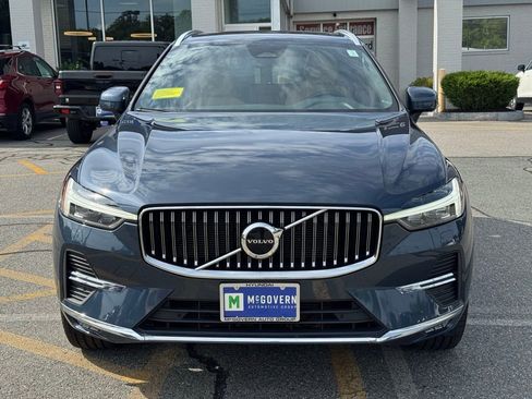 Used 2022 Volvo XC60 B5 Inscription w/ Climate Package image 9