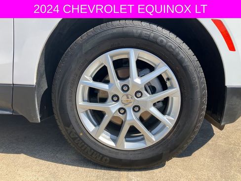Used 2024 Chevrolet Equinox LT AWD/4WD image 10