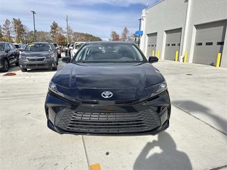 Used 2025 Toyota Camry LE video 2
