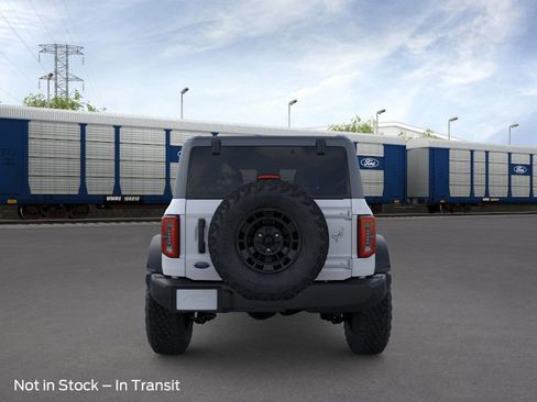 New 2026 Ford Bronco Outer Banks image 6