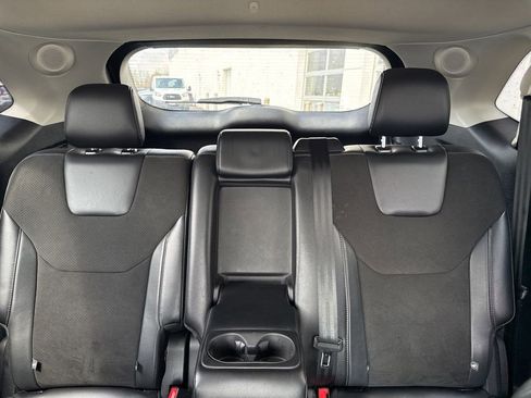 Used 2018 Ford Edge Sport w/ Technology Package image 11