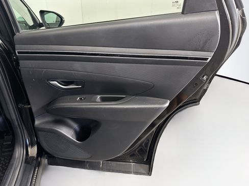 Used 2022 Hyundai Tucson Blue AWD/4WD image 30