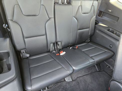 Certified 2023 Kia Telluride S w/ S Sunroof Package AWD/4WD image 15