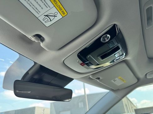 New 2026 Kia Seltos SX w/ SX Sunroof Package image 19