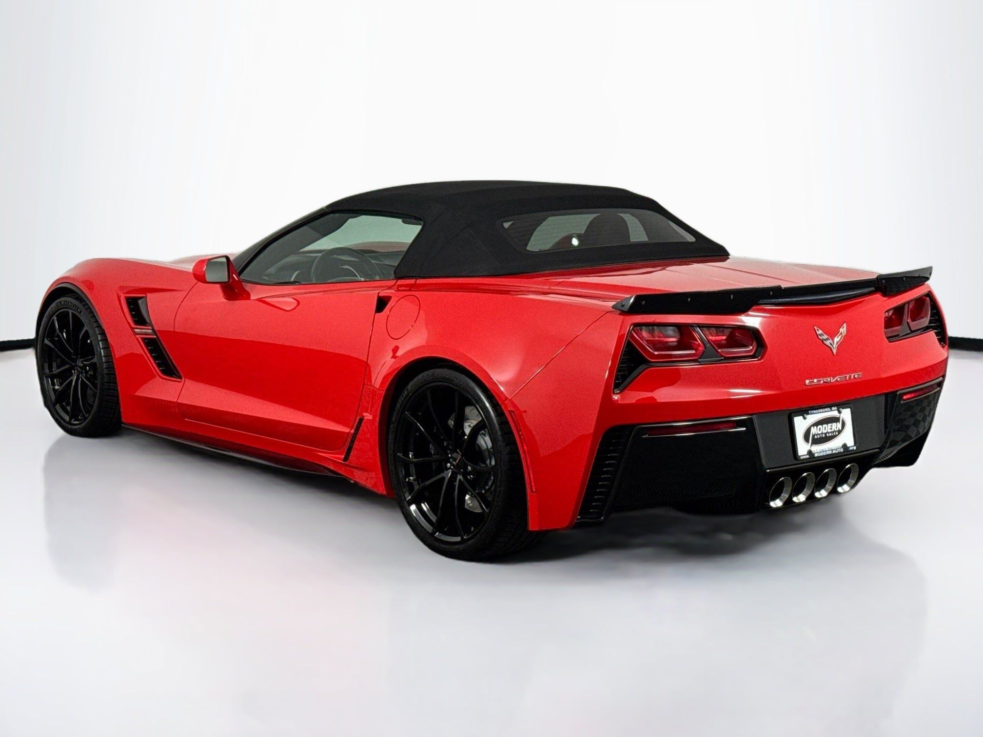 Used 2017 Chevrolet Corvette Grand Sport w/ Battery Protection Package RWD image 13