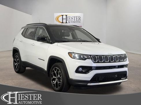 Used 2025 Jeep Compass Limited AWD/4WD image 1