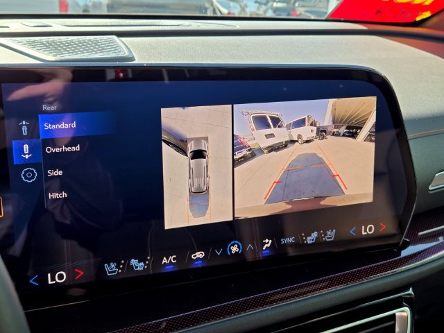 Certified 2024 Chevrolet Traverse RS w/ LPO, Floor Liner Package AWD/4WD image 21