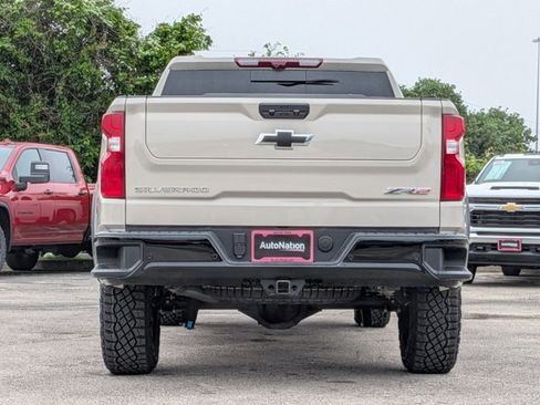 New 2026 Chevrolet Silverado 1500 ZR2 AWD/4WD image 6