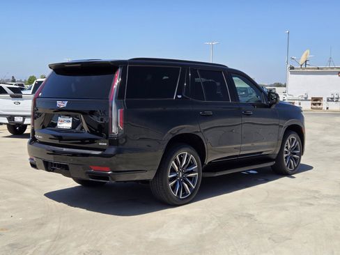 Used 2023 Cadillac Escalade Sport AWD/4WD image 4