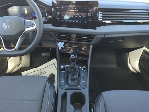 New 2026 Volkswagen Jetta SE image 22