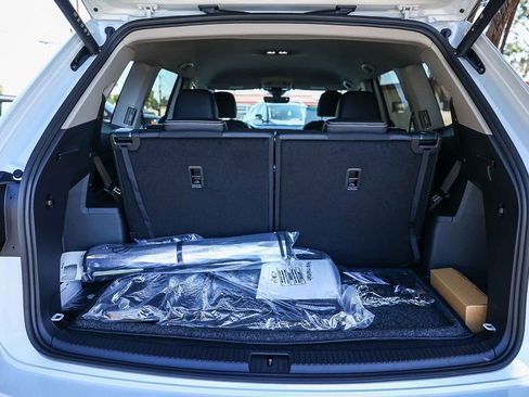 New 2026 Volkswagen Atlas SE image 39