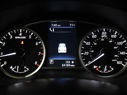 Used 2019 Nissan Sentra SL image 25