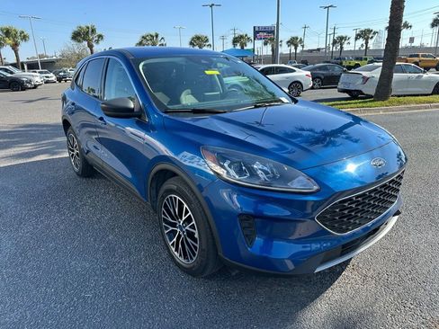 Used 2022 Ford Escape SE w/ Convenience Package image 9