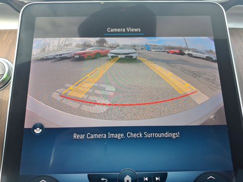 Used 2022 Mercedes-Benz C 300 4MATIC Sedan image 11