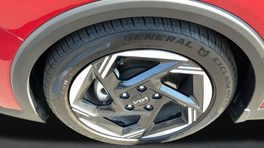 Used 2025 Kia K4 EX FWD image 10