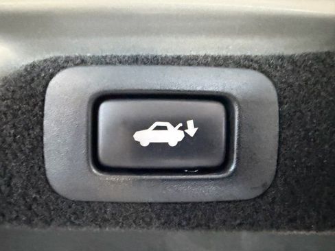 Used 2016 Lexus GS 350 w/ Luxury Package image 14