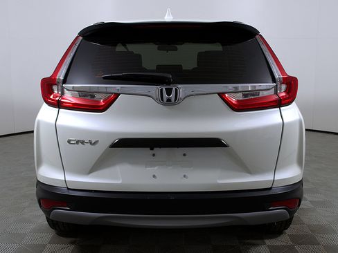 Used 2018 Honda CR-V LX image 8