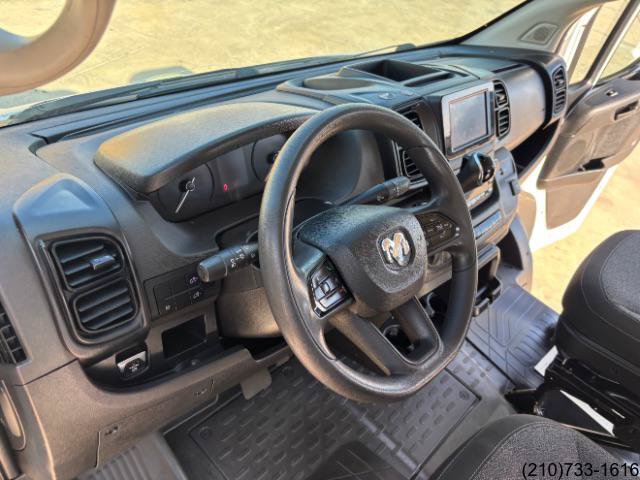 Used 2024 RAM ProMaster 2500 w/ Convenience Group FWD image 17