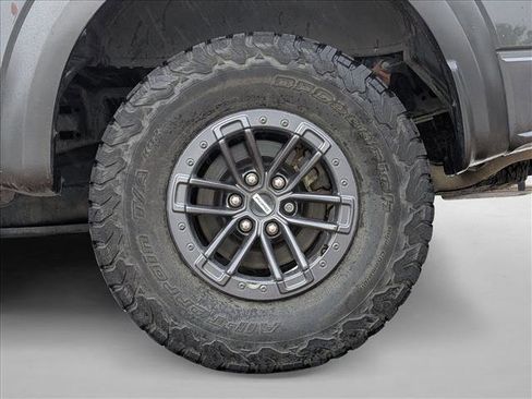Used 2020 Ford F150 Raptor w/ Equipment Group 802A Luxury AWD/4WD image 9