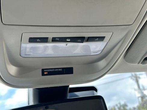 Used 2019 GMC Canyon Denali image 18