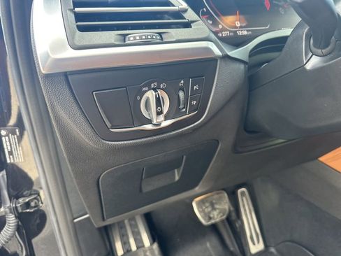 Used 2024 BMW X4 M40i w/ Premium Package image 12