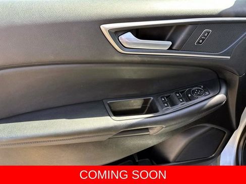 Certified 2024 Ford Edge SEL w/ Convenience Package AWD/4WD image 11