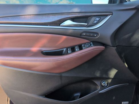 Used 2020 Buick Enclave Avenir w/ Avenir Technology Package image 14