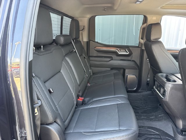 Used 2024 GMC Sierra 1500 Denali w/ Technology Package AWD/4WD image 32