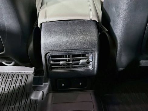 Certified 2024 Lincoln Corsair AWD w/ Equipment Group 101A image 30