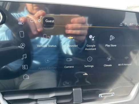 New 2026 Chevrolet Equinox LT w/ Convenience Package II image 13