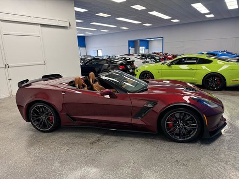Used 2017 Chevrolet Corvette Z06 w/ Z07 Performance Package RWD image 6