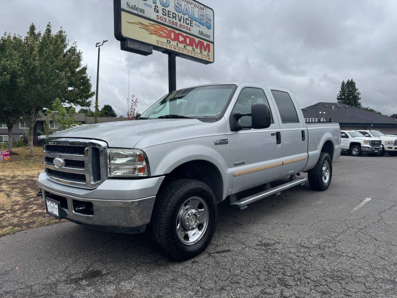 Used 2006 Ford F250 XLT AWD/4WD image 1