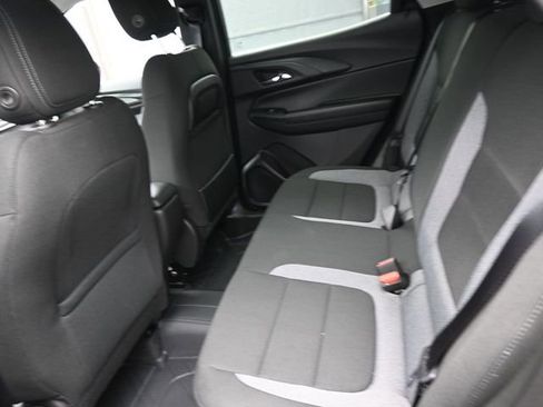 New 2026 Chevrolet TrailBlazer LS image 9