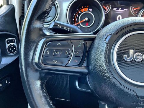 Used 2022 Jeep Wrangler Unlimited Sport AWD/4WD image 27