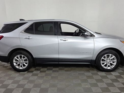 Used 2019 Chevrolet Equinox LT FWD image 8