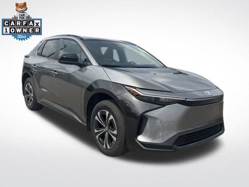 Used 2025 Toyota bZ4X AWD w/ Weather Package image 10